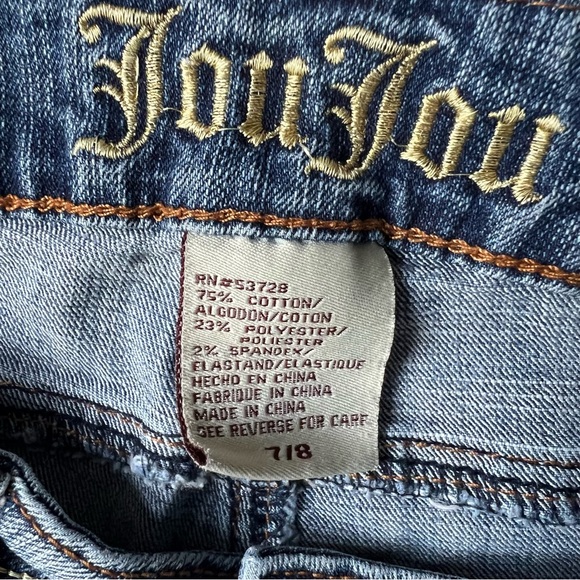 Jou Jou Size 7/8 Jean Shorts with rhinestones and embroidered pockets - Picture 10 of 10